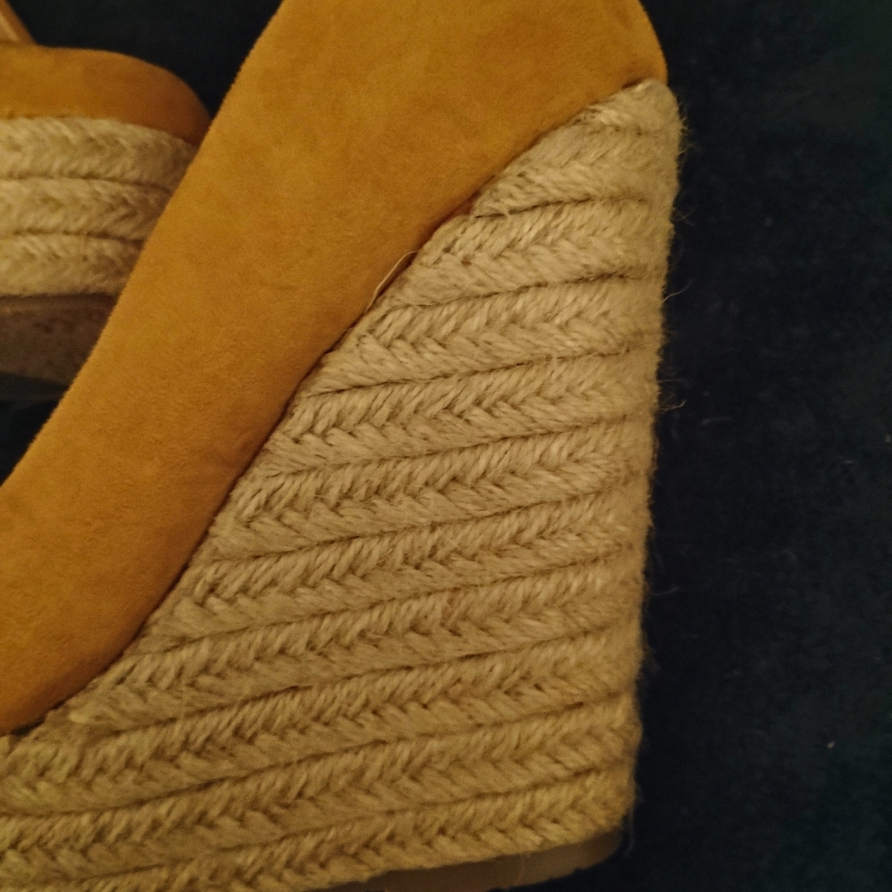 Wedges - Picture 4 of 7